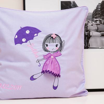 Poduszka dla dziewczynki z imieniem z Lalą z parasolem